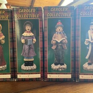 Set of four Windsor Collection Christmas Carolers